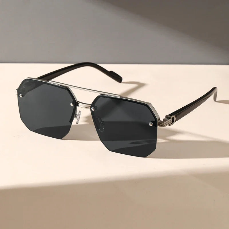 VBCX Gafas de sol de lujo a la moda para hombres y mujeres, gafas de sol retro para exteriores con protección UV400, gafas de sol unisex en 8 colores, gafas clásicas de medio marco