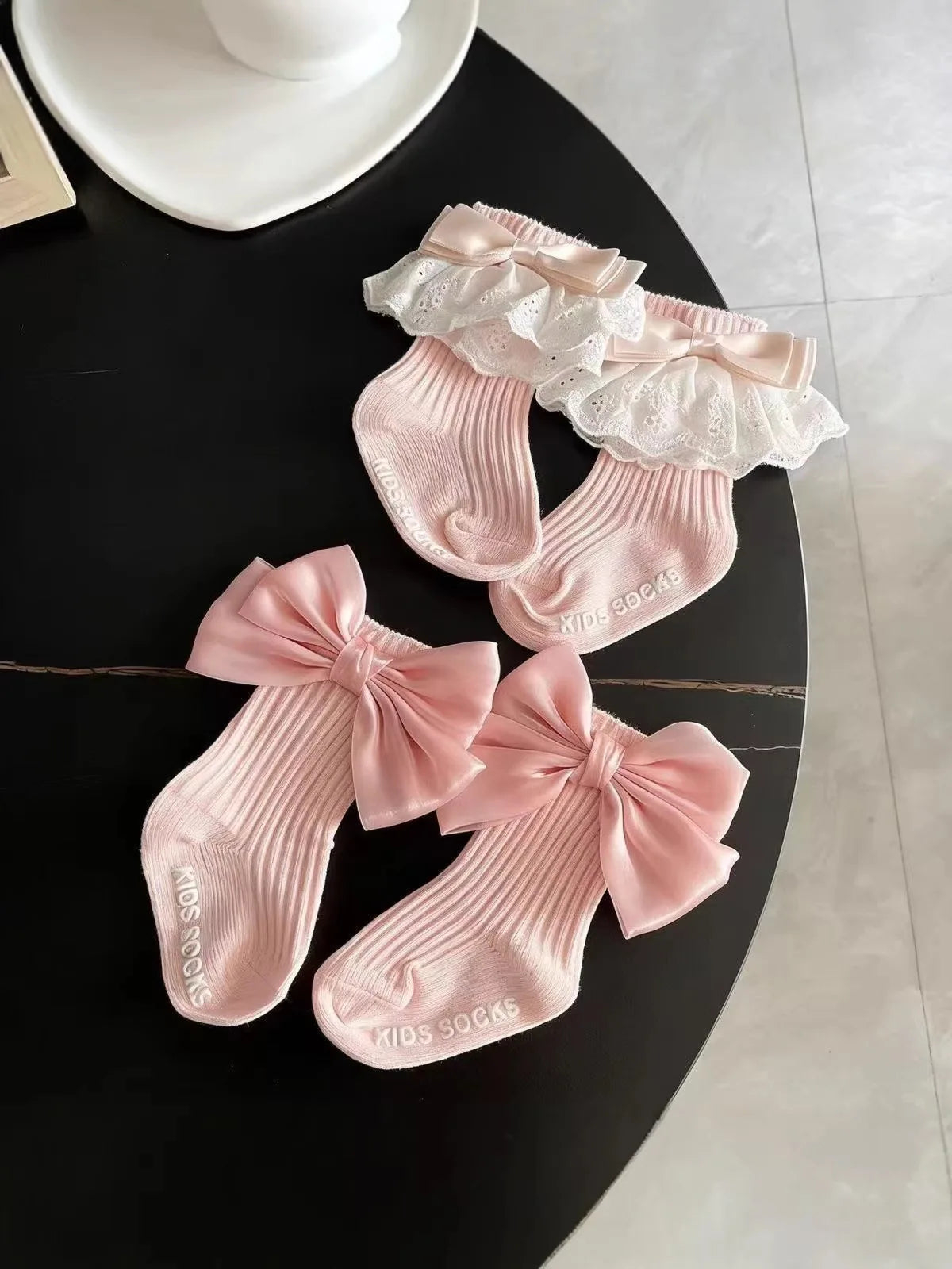 Calcetines rosas para niñas pequeñas, calcetines de algodón con lazo grande y encaje de cereza, calcetines de pantorrilla para niños, calcetines bonitos de princesa para niños de 1 a 5 años