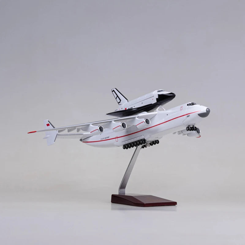 Antonov AN-225 Avión de transporte escala 1/200 42cm modelo de avión de simulación adorno de recuerdo juguete colección de exhibición ornamento