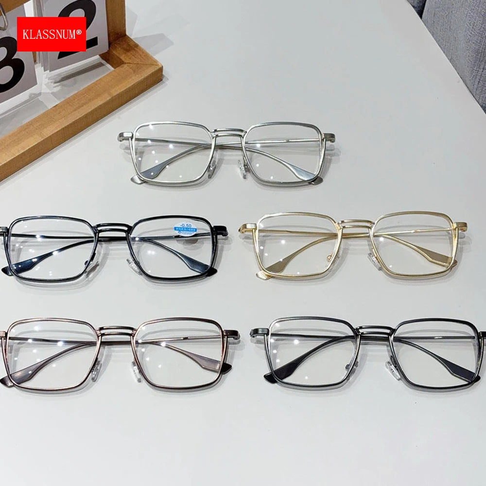 Gafas KLASSNUM para hombre, monturas ópticas de Metal cuadradas Vintage con lentes transparentes para hombre, gafas con lentes de luz azul, diseño de lujo